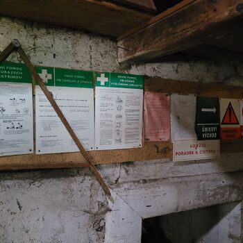 Eine geschäftige Mühle Eine geschäftige Mühle