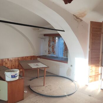 Abandoned house in the Highlands_2024