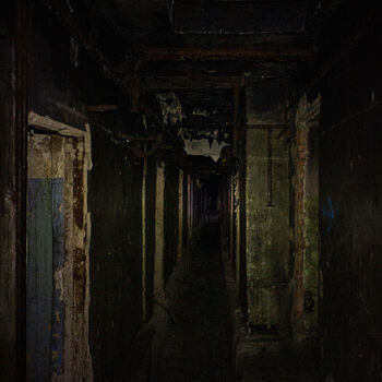 Unterirdisches Übertragungszentrum 2024