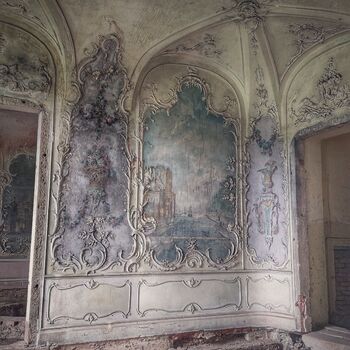 baufälliges Schloss