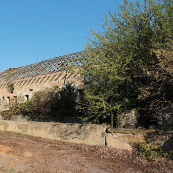 Landwirtschaftliche Fläche mit Hopfentrocknungsanlage 2023