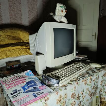 Schizophrenic House 🧸🖤 Schizophrenic House 🧸🖤