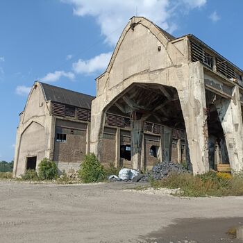 budova stodola struktura zemědělské budovy škola budova stodola struktura zemědělské budovy škola