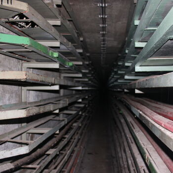 The terrifying underground! A semi-functional factory