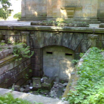 Mausoleum im Jeseníky-Gebirge