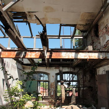 Remembering Elias before the fire