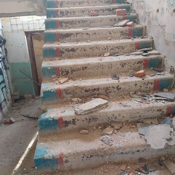 Opuštěný paneláky