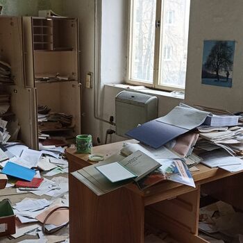 stůl tabulka nábytek kancelář soubor