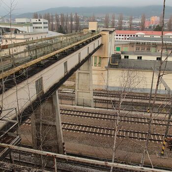 The "throat" of the cement works