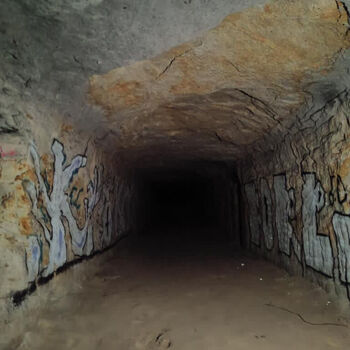 Dole v šachtě? Dole v šachtě?