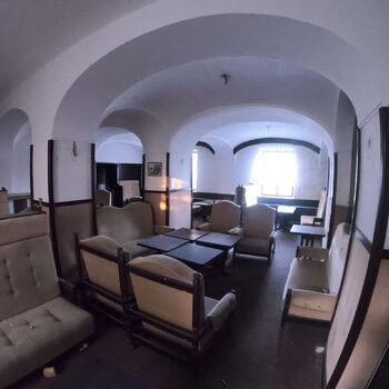 Zu einem Hotel umgebautes Schloss Zu einem Hotel umgebautes Schloss