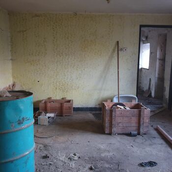 rain barrel cistern reservoir pool basement tank