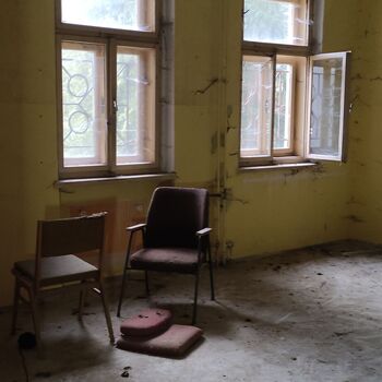 Institute for mentally handicapped children 🦋