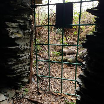 plot bariéra obstrukce