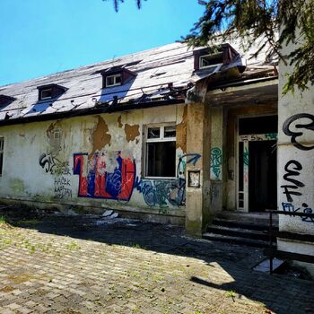 Verlassenes Hotel Kladno Verlassenes Hotel Kladno