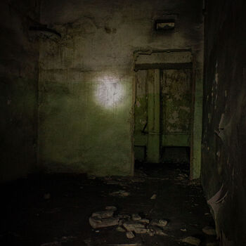 Unterirdisches Übertragungszentrum 2024