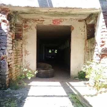 garage architecture old building