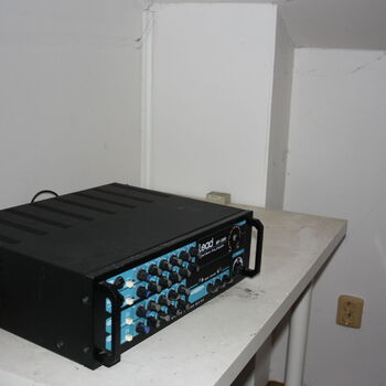 Návrat do opuštěné čínské restaurace...