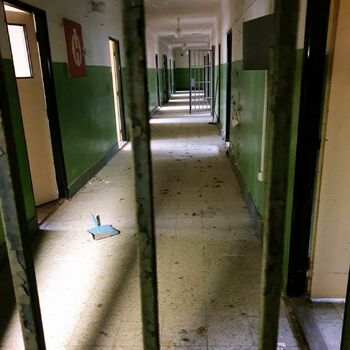 Buňka věznice nápravném zařízení nápravného zařízení Buňka věznice nápravném zařízení nápravného zařízení