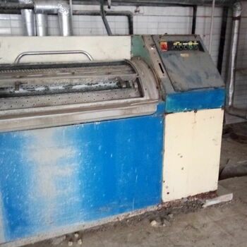 container ashcan bin