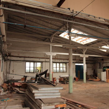 Kdysi světoznámá továrna na ruční utahovací nářadí 2023 Kdysi světoznámá továrna na ruční utahovací nářadí 2023