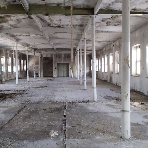 Verlassene Werkstatt Liaz