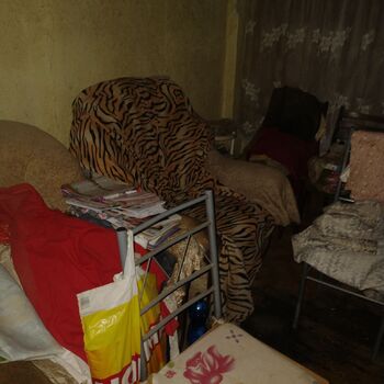 Dům babičky která nedojedla ledničku