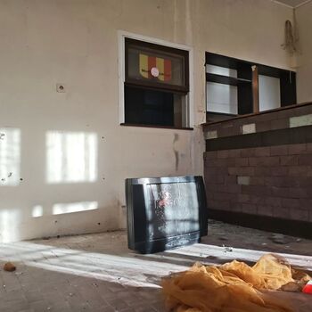 Co zavřelo tento hotel? Opuštěný hotel...