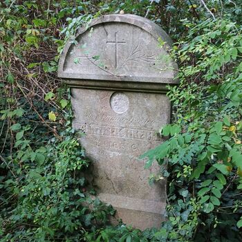 Bohnický hřbitov bláznů 🕯️🗝️🪦