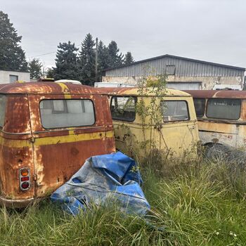 Der bekannte Friedhof der Krankenwagen