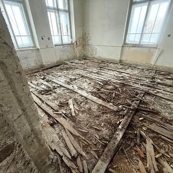 Vláďa má malé péro