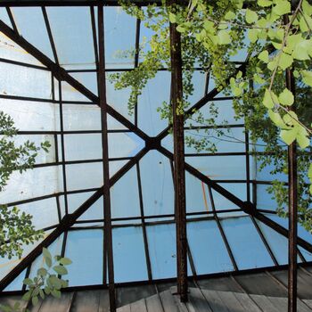 Remembering Elias before the fire