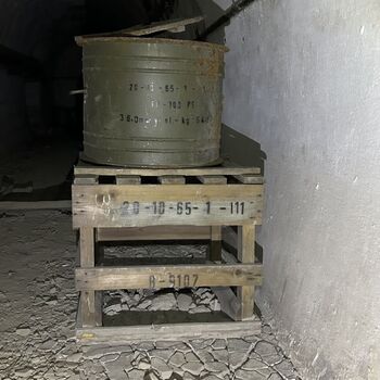 Unterirdische Abdeckung (-50m)