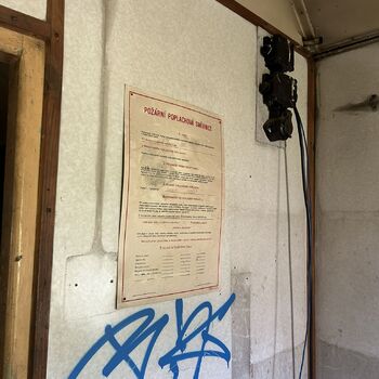 ᴠʟᴀᴋʏ + ᴅᴇᴘᴏ