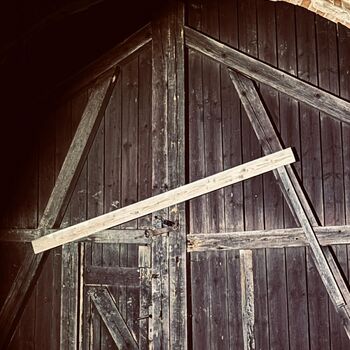 ABANDONED 15TH CENTURY CASTLE