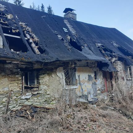 Abandoned cottage 2021