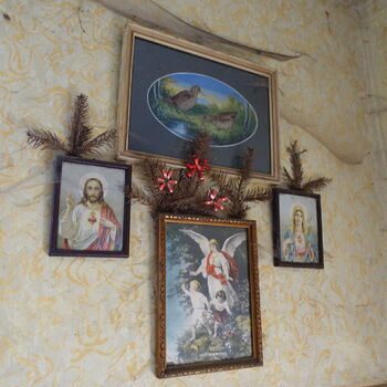 Hájovna ve stráni.