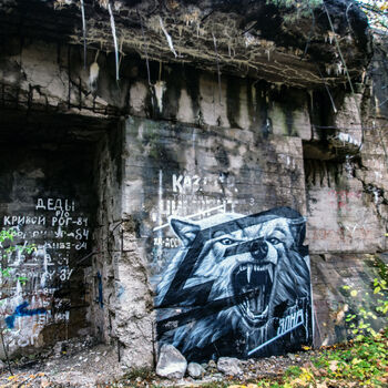 Bunkr/hangár pro prototypy ve druhé světové válce