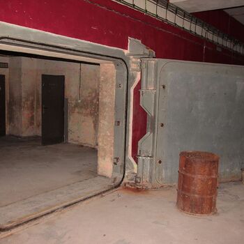 Versicherungsschutz unter dem Sitz der Autofirma Versicherungsschutz unter dem Sitz der Autofirma