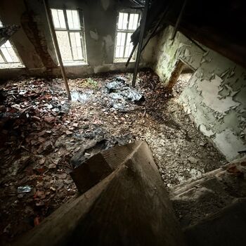 Zámek ve smrk paketu