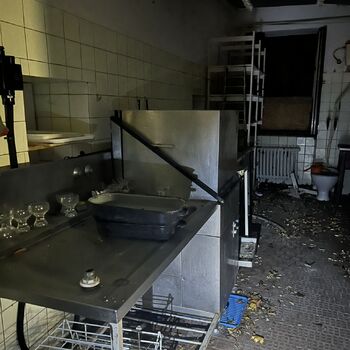 Opuštěný zámek/hotel