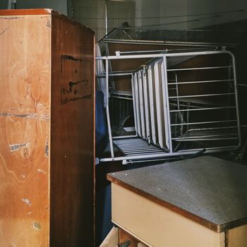 Opuštěná dětská léčebna 🧸🖤 Opuštěná dětská léčebna 🧸🖤