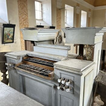 Žlutý kostel⛪🟡