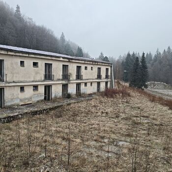 Kdo se tady léčil? Opuštěná psychiatrická léčebna...