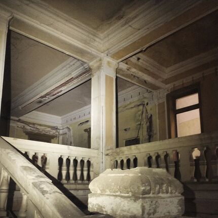 Art Nouveau legend Art Nouveau legend