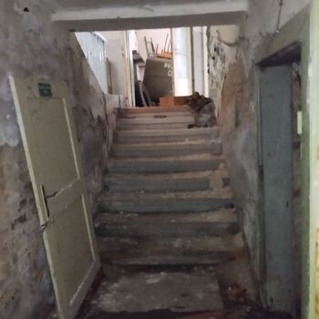 Opuštěná škola / internát