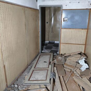 Why is it no longer in use? Abandoned (CO) bunker...