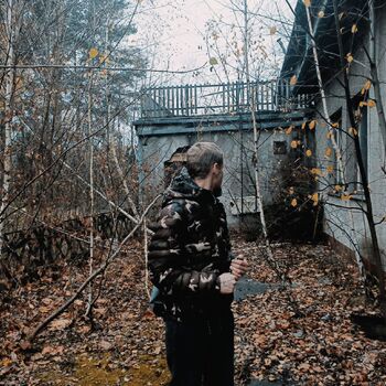 Former recreation centre 🏚️🌲🌲