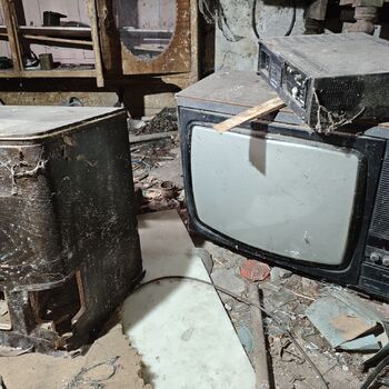 What happened here? The abandoned, well-preserved farmstead of Mr. Václav...