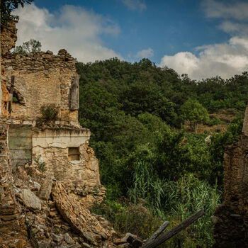 The abandoned community of Italy The abandoned community of Italy